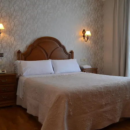 Playa Compostela Hotel