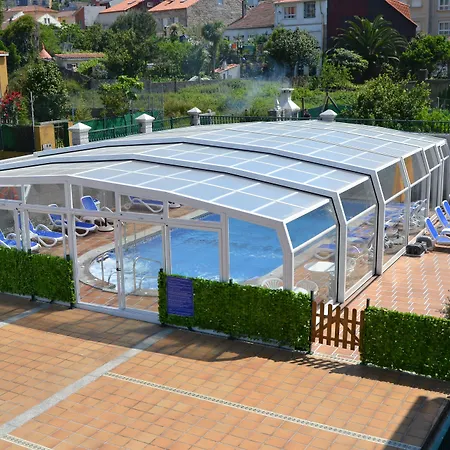 Отель Playa Compostela