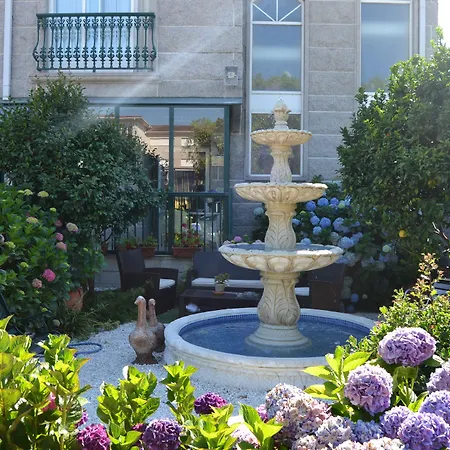 Hotel Playa Compostela 3*