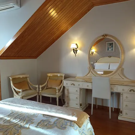 Playa Compostela Hotel 3*