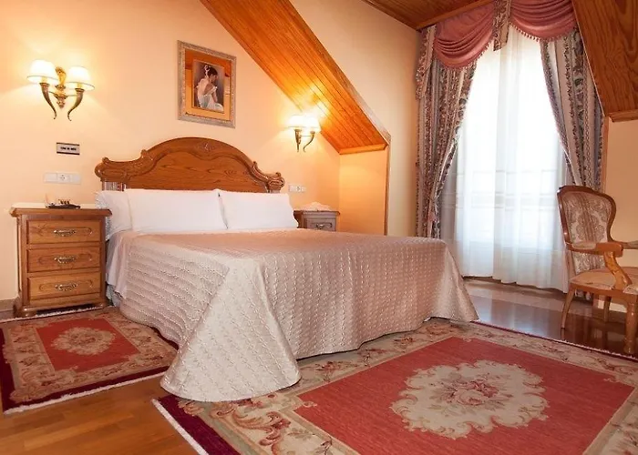 Playa Compostela Hotell 3*