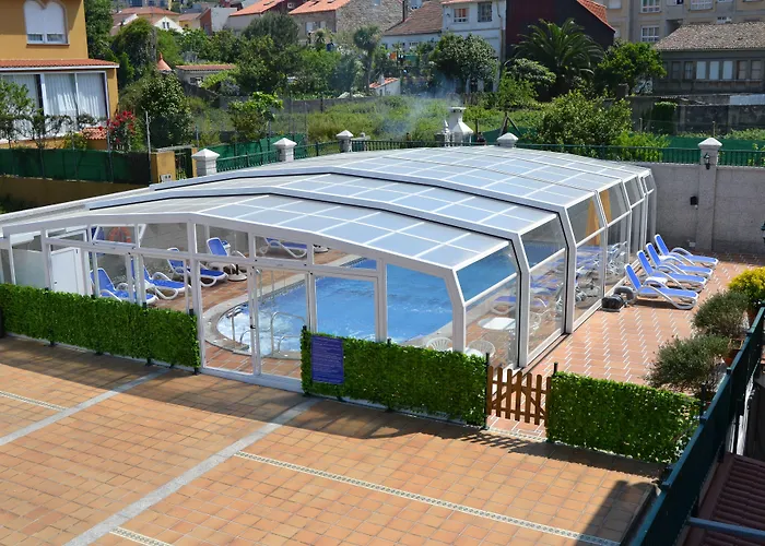 Отель Playa Compostela